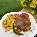 Hotel Ivelia 3*