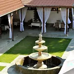 Hotel Ivelia 3*