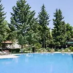 Hotel Ivelia 3*