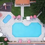 Hotel Ivelia