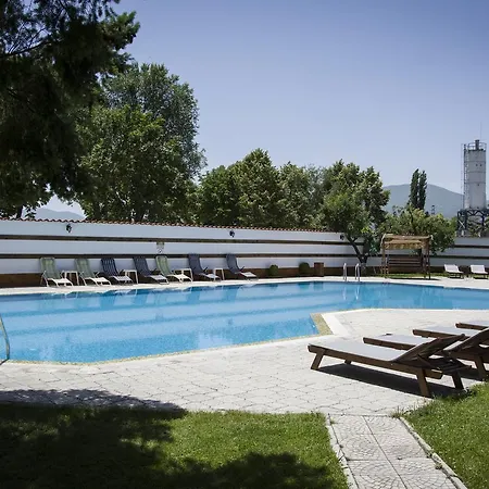 Ivelia 3*