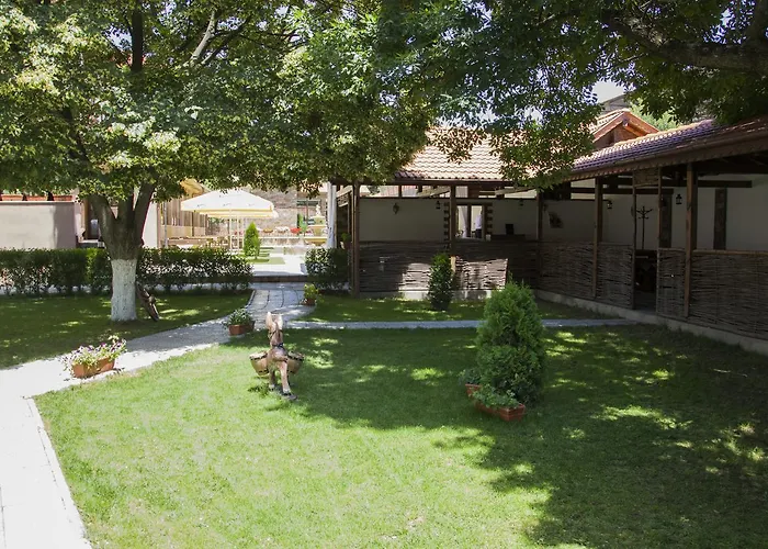 Hotel Ivelia Dubnitsa